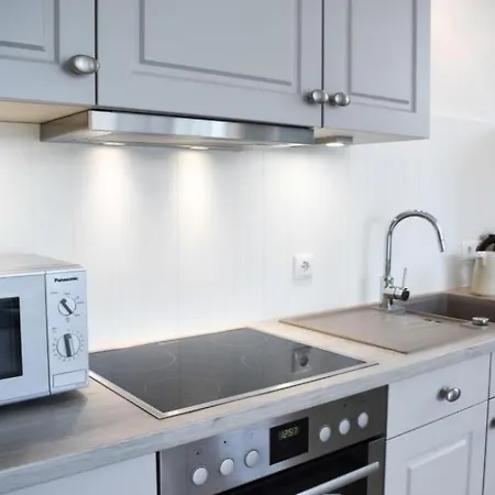 Long Island Apartment